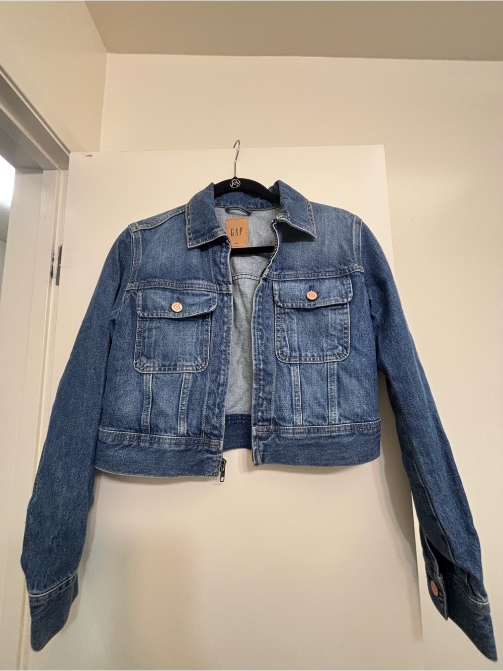 GAP Cropped Classic Denim Jacket